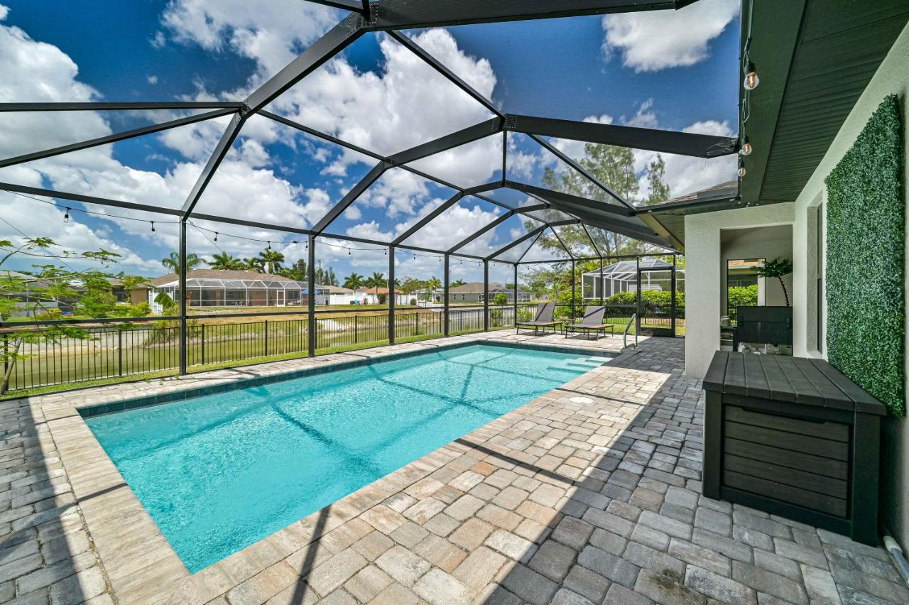 Centrally Located Cape Coral Oasis On Fresh Water Villa Eksteriør bilde